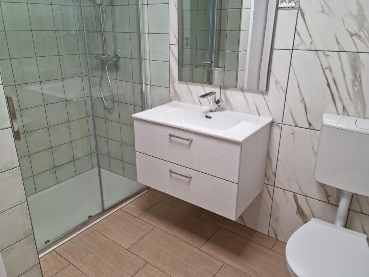 Nortra Apartment โทลมิน ภายนอก รูปภาพ