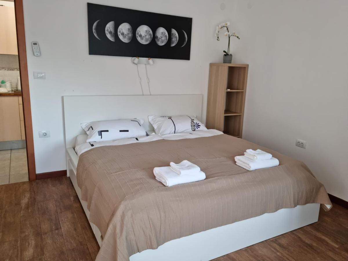 Nortra Apartment โทลมิน ภายนอก รูปภาพ